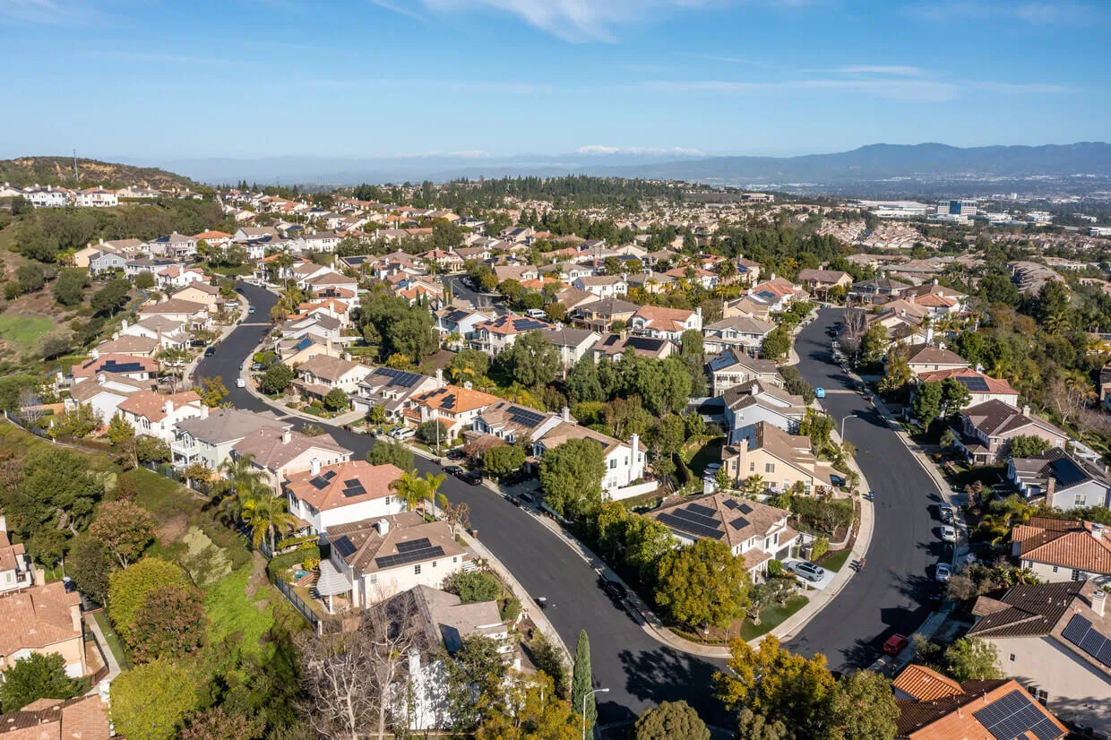 Aliso Viejo master-planned community home laundry room dryer vent service