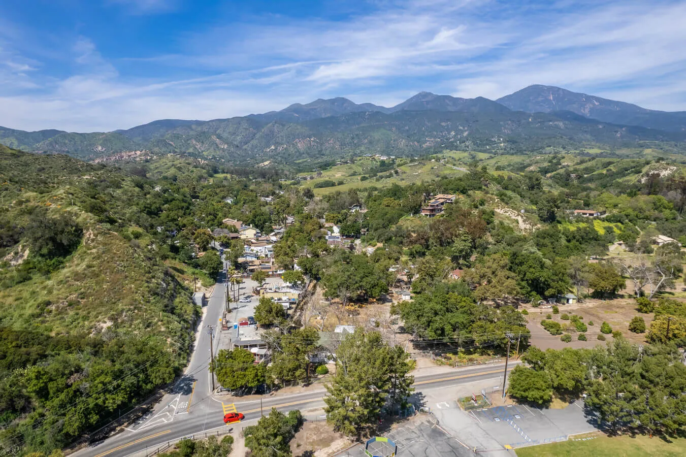 Trabuco Canyon rural property with detached garage laundry and dryer vent venting through exterior wall